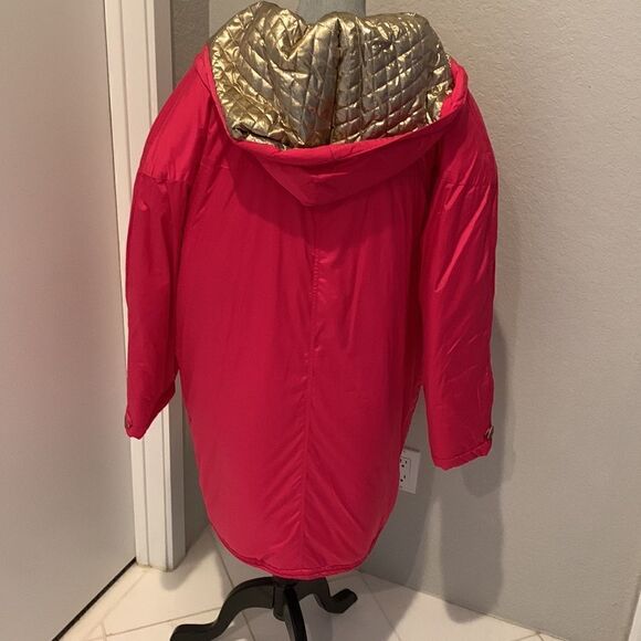 London Fog Coat  - Picture 8 of 14